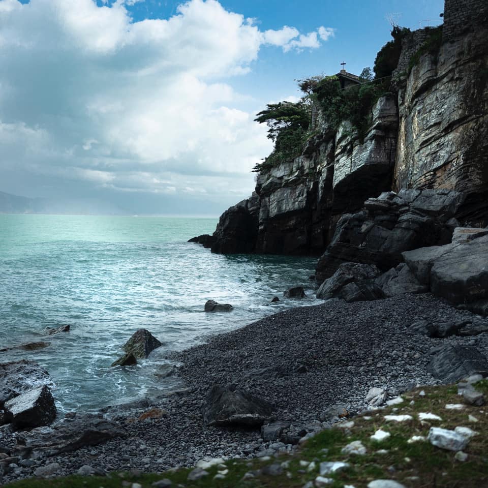 Isola tino
