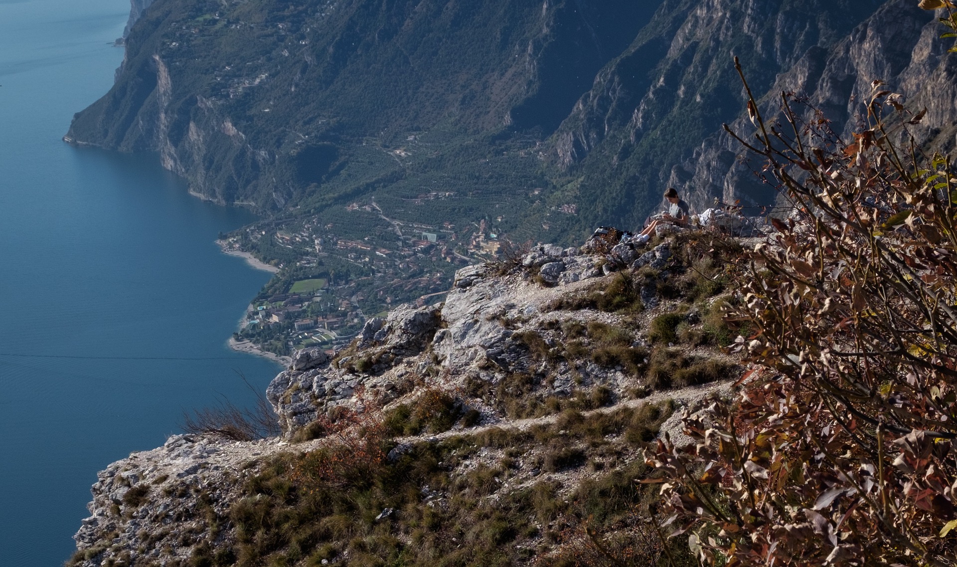 laghi del trentino alto adige balneabili