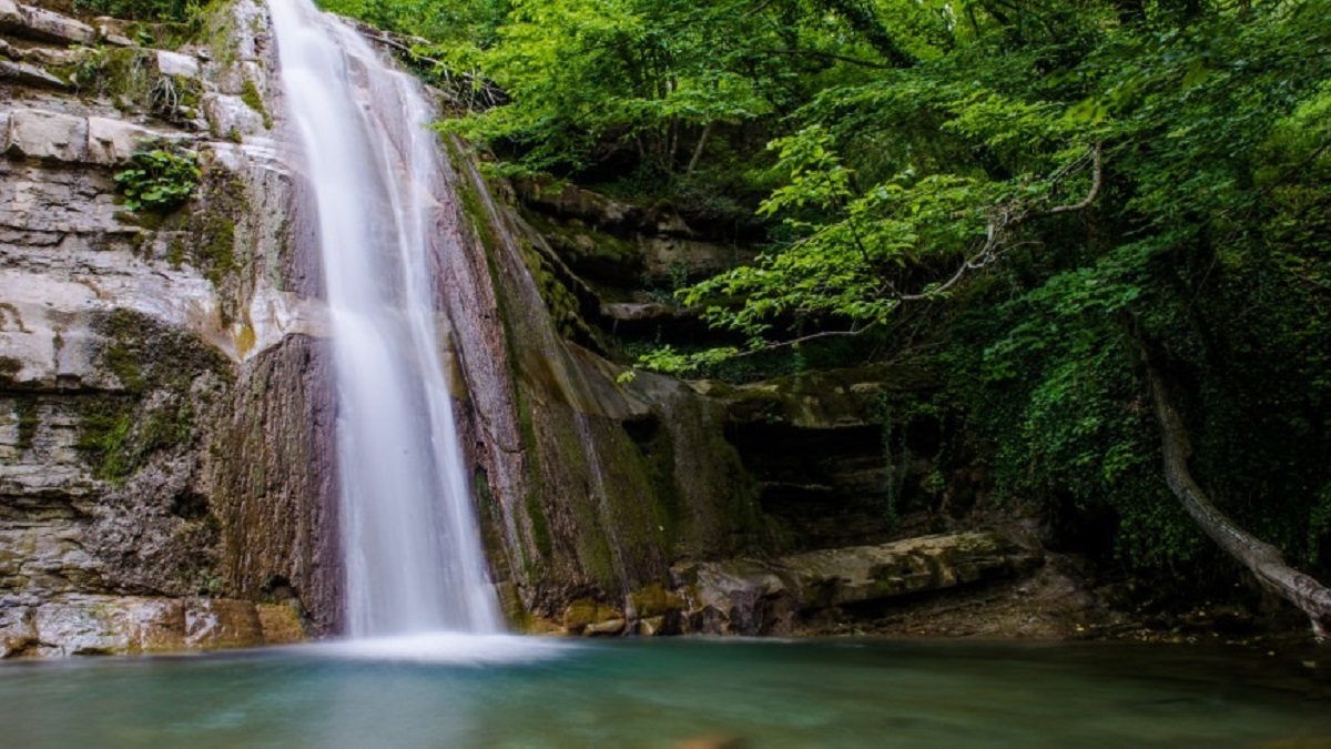 val di taro cascate