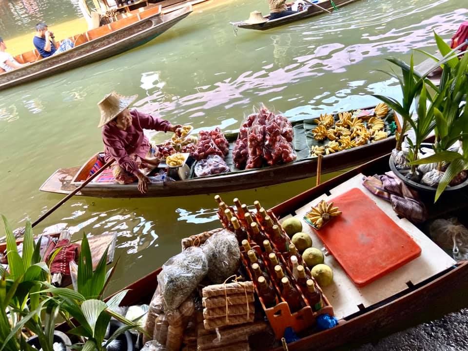 Damnoen Saduak