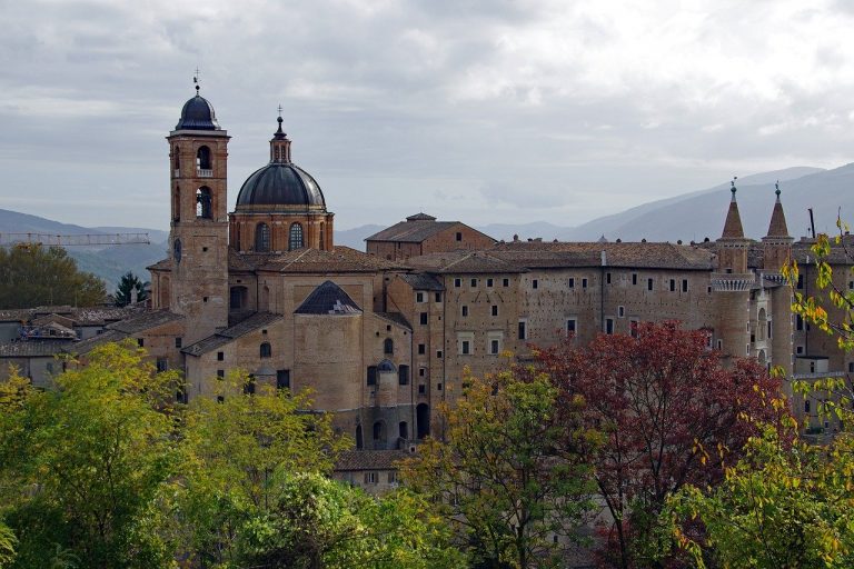 entroterra marchigiano cosa vedere
