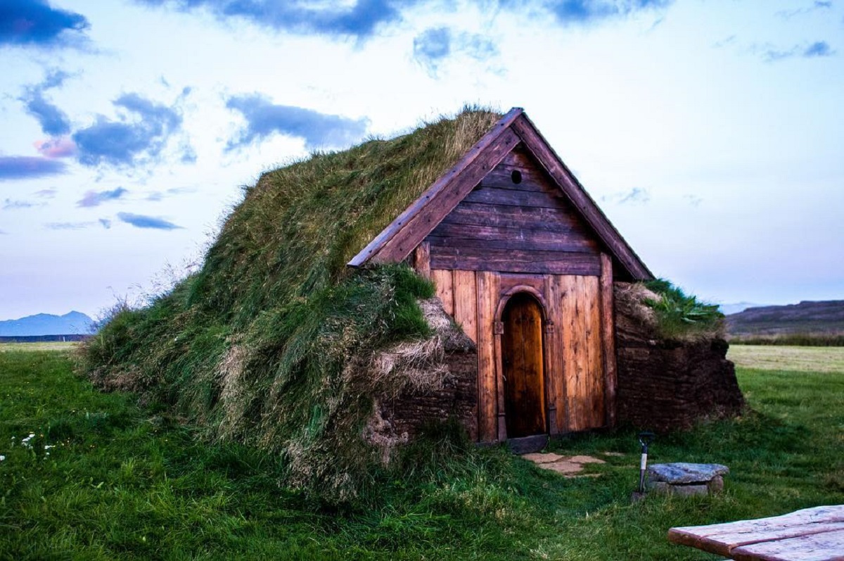 geirsstadakirkja islanda