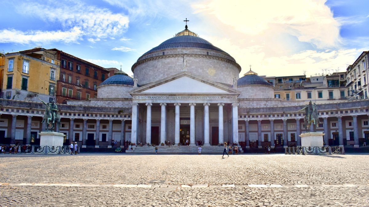 naples-4649
