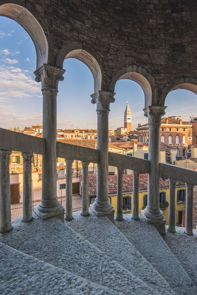 Scala Contarini del Bovolo