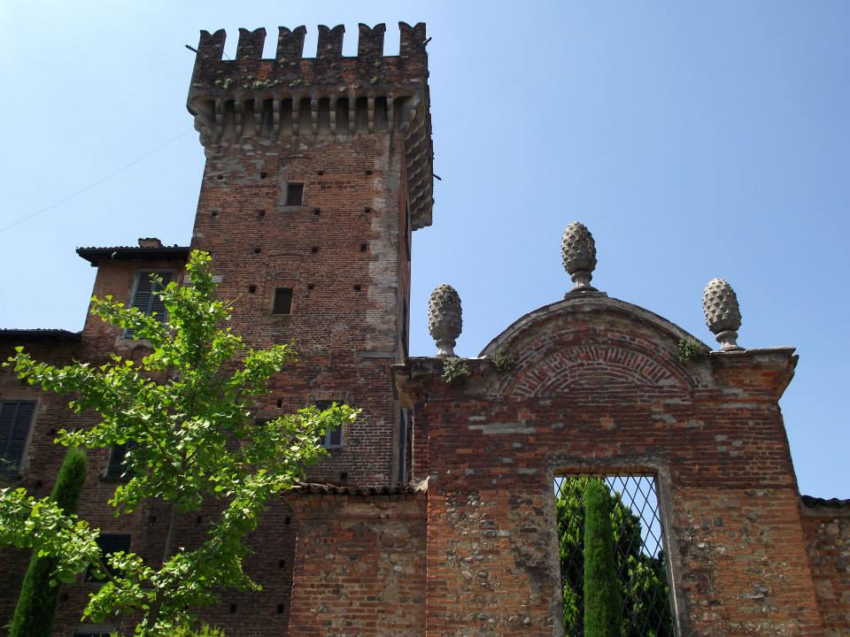 Castello Visconteo Di Cislago