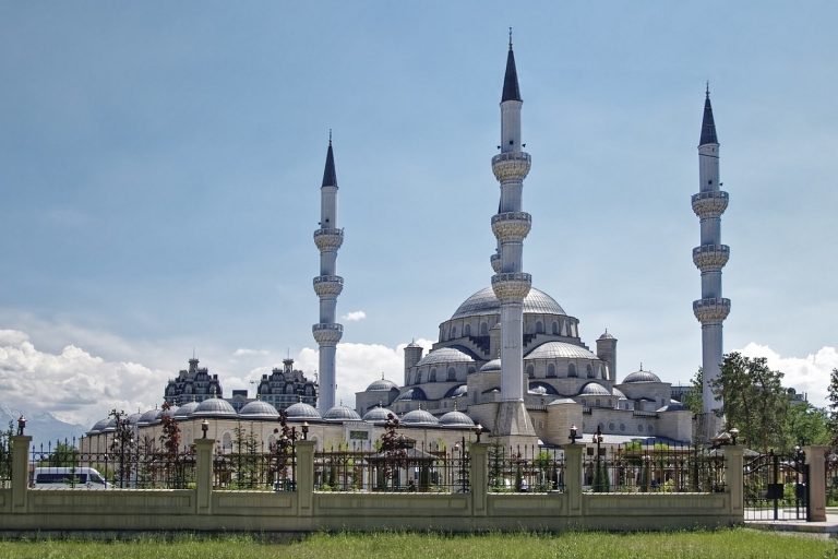 Kirghizistan cosa vedere
