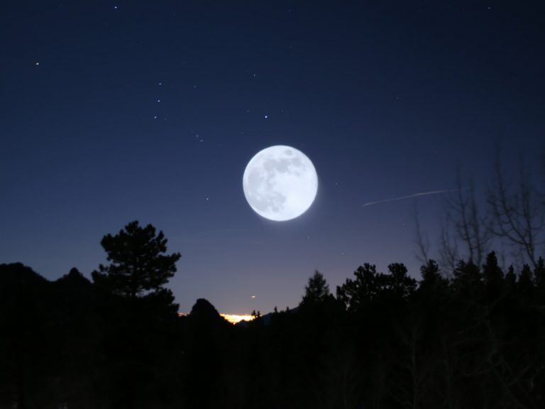 luna blu ottobre