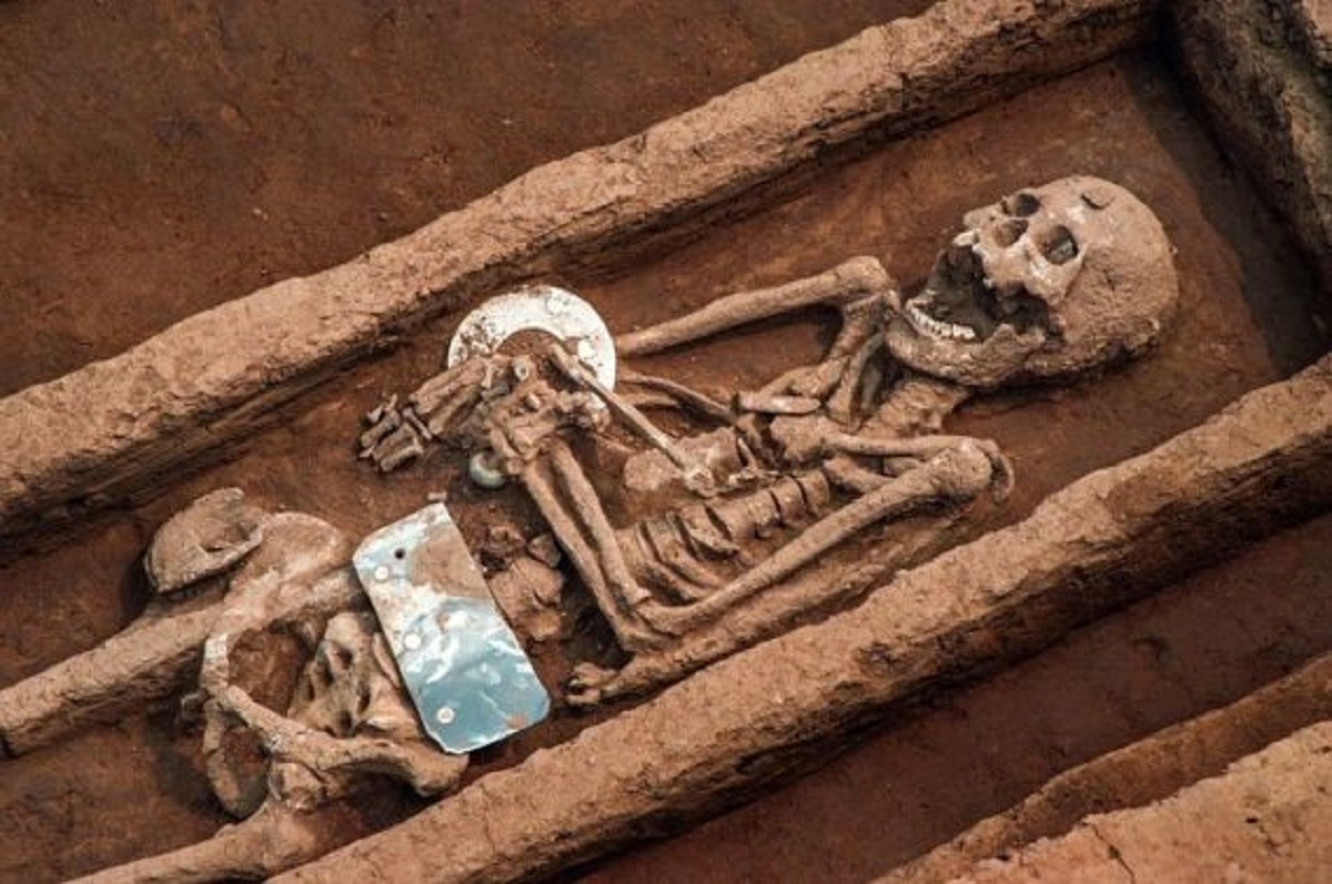 tombe giganti cina