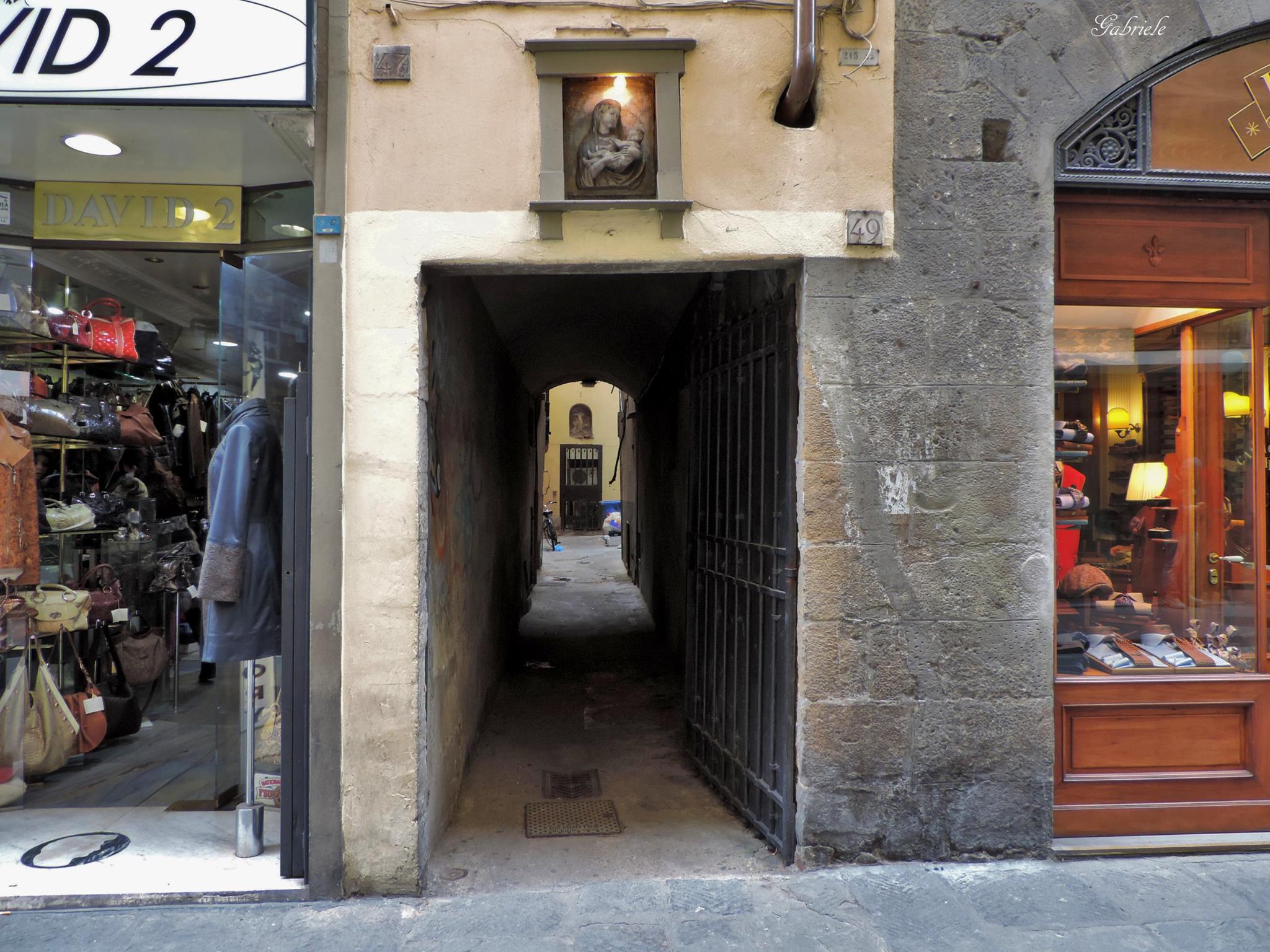 vicolo dello scandalo