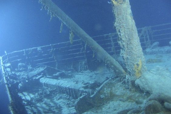 visitare il relitto del titanic 5