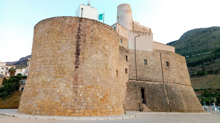 Castello a mare