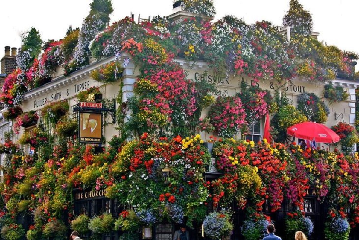 churchill arms londra