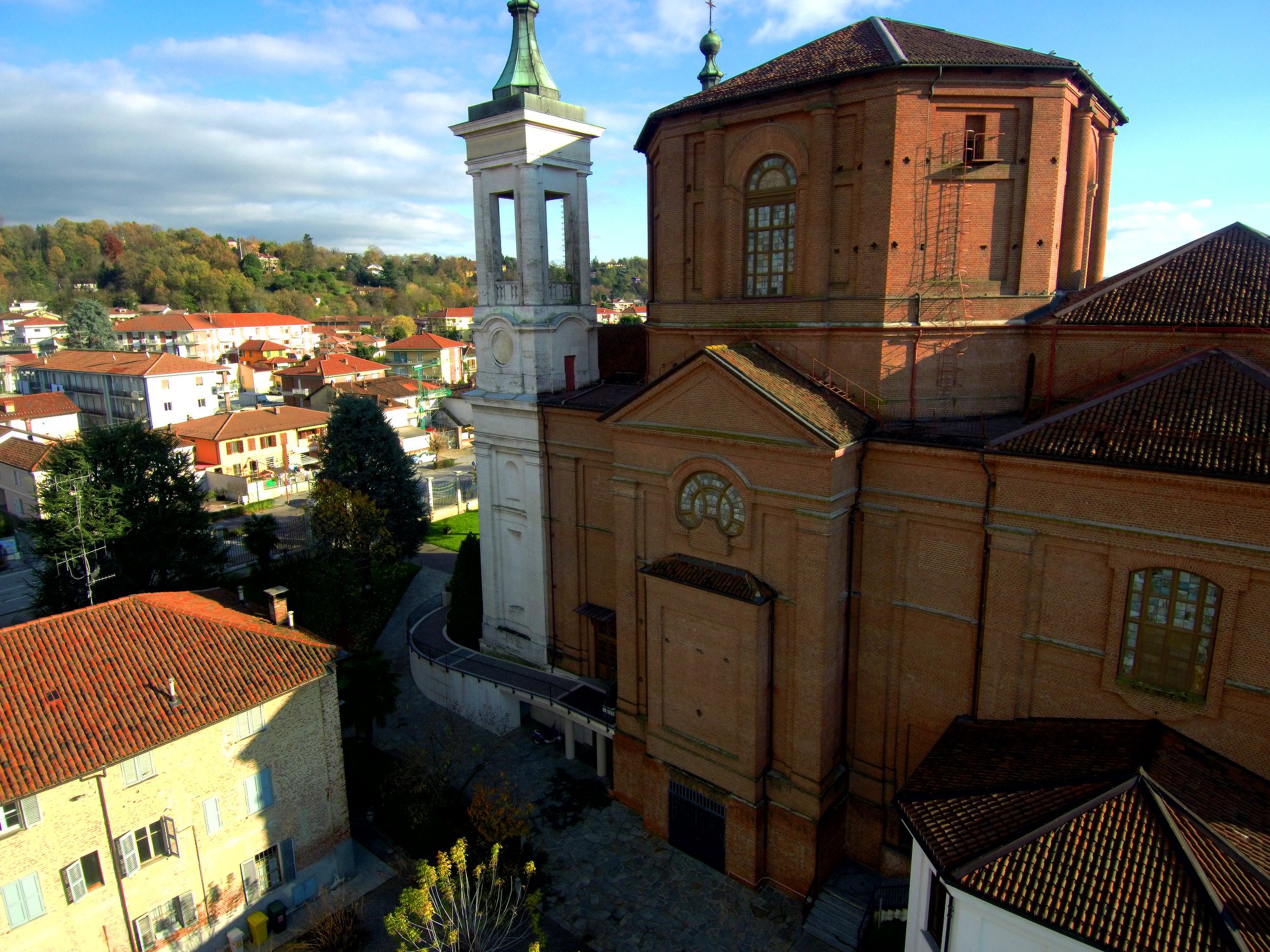 Madonna dei fiori bra