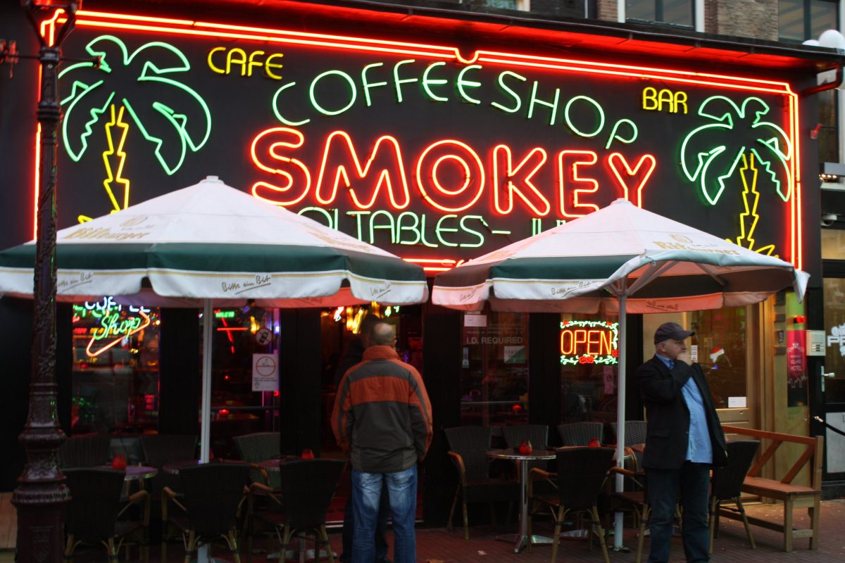 coffee shop amsterdam