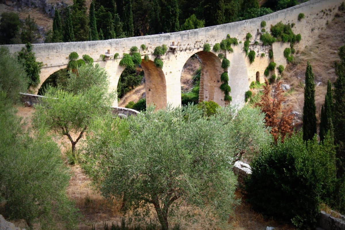 ponte gravina di puglia