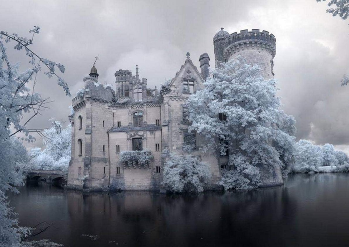 castello mothe chandeniers