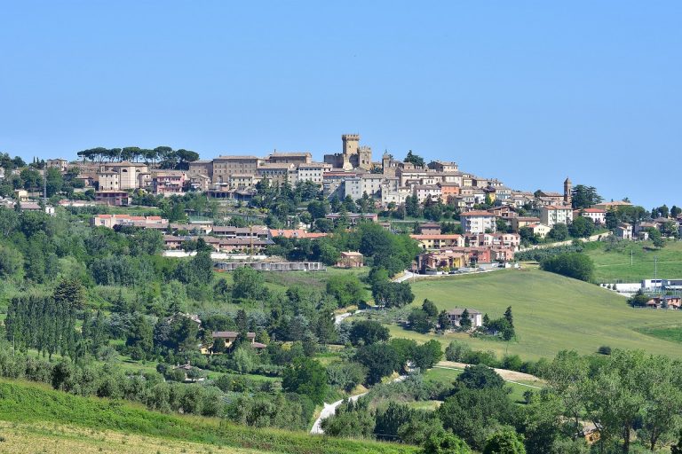 Offagna cosa vedere