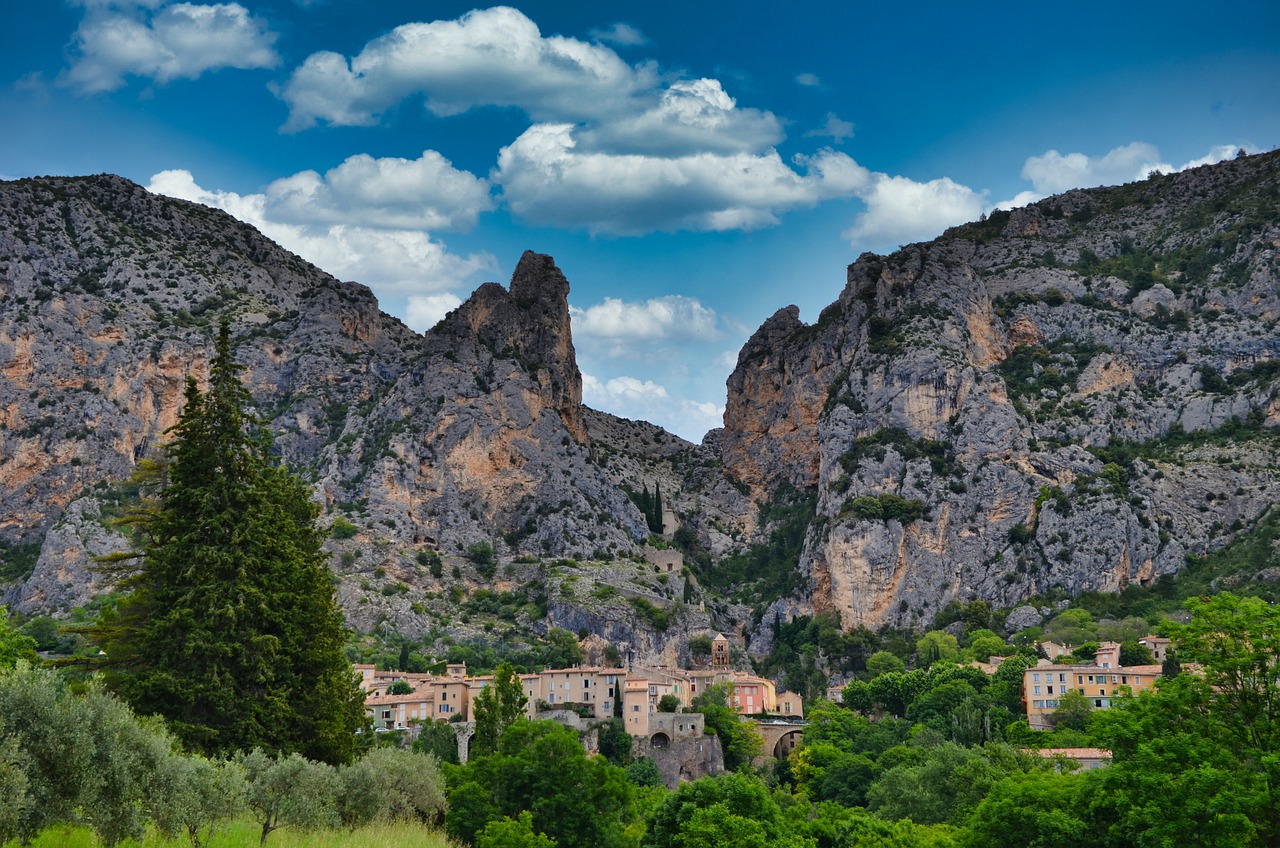 francia borghi più belli