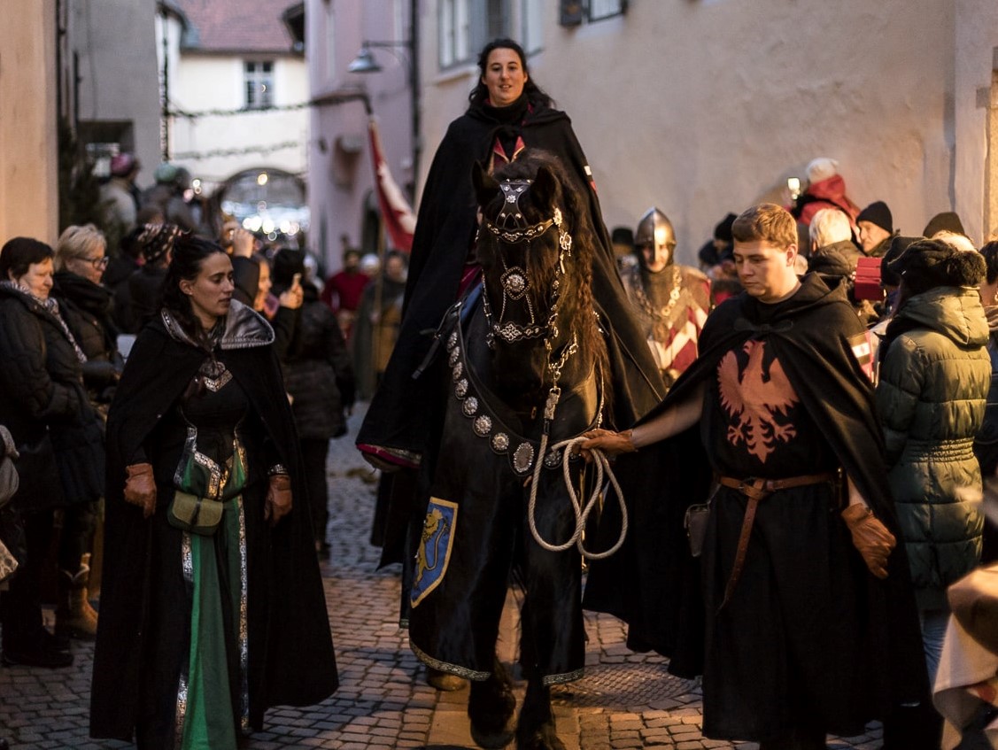 Corteo medievale a Chiusa