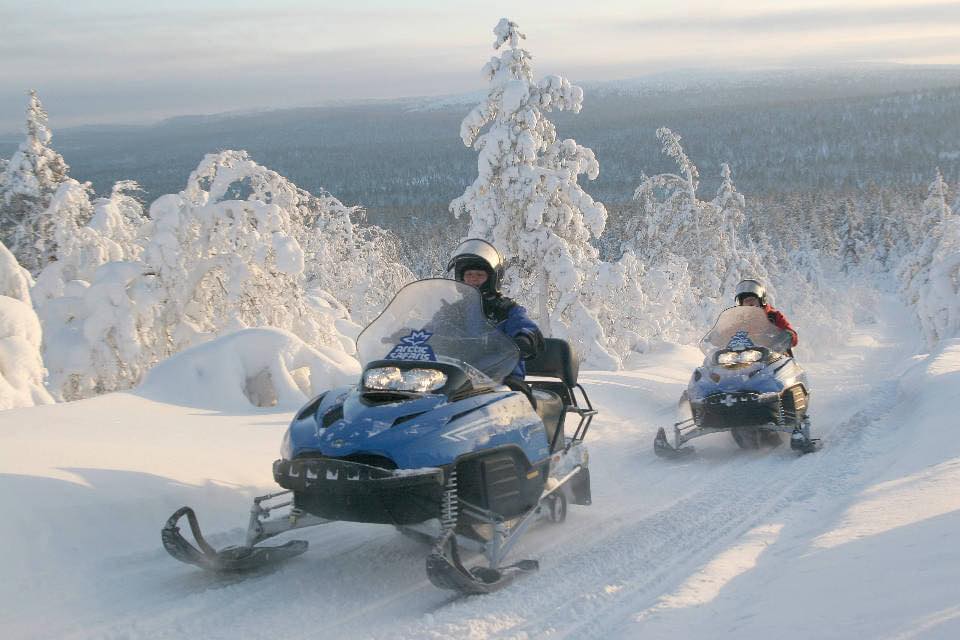Escursione in motoslitta - Lapponia