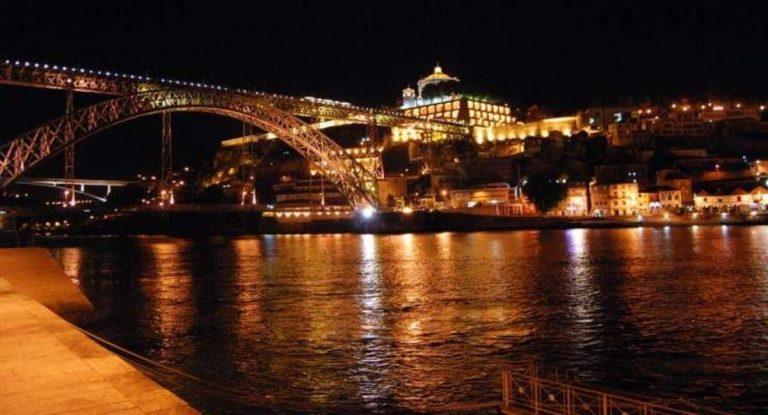 porto cosa fare la sera