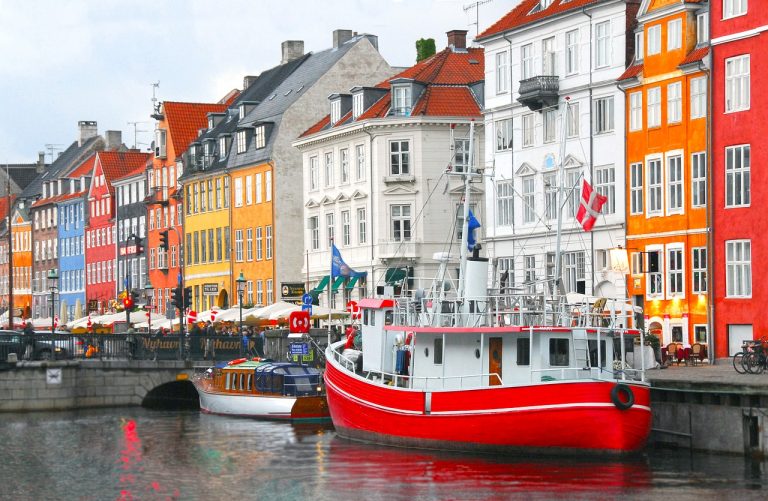 Copenaghen di sera in inverno