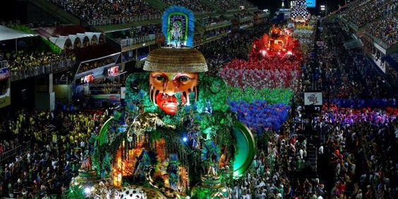 Sfilata carri Carnevale Rio de Janeiro