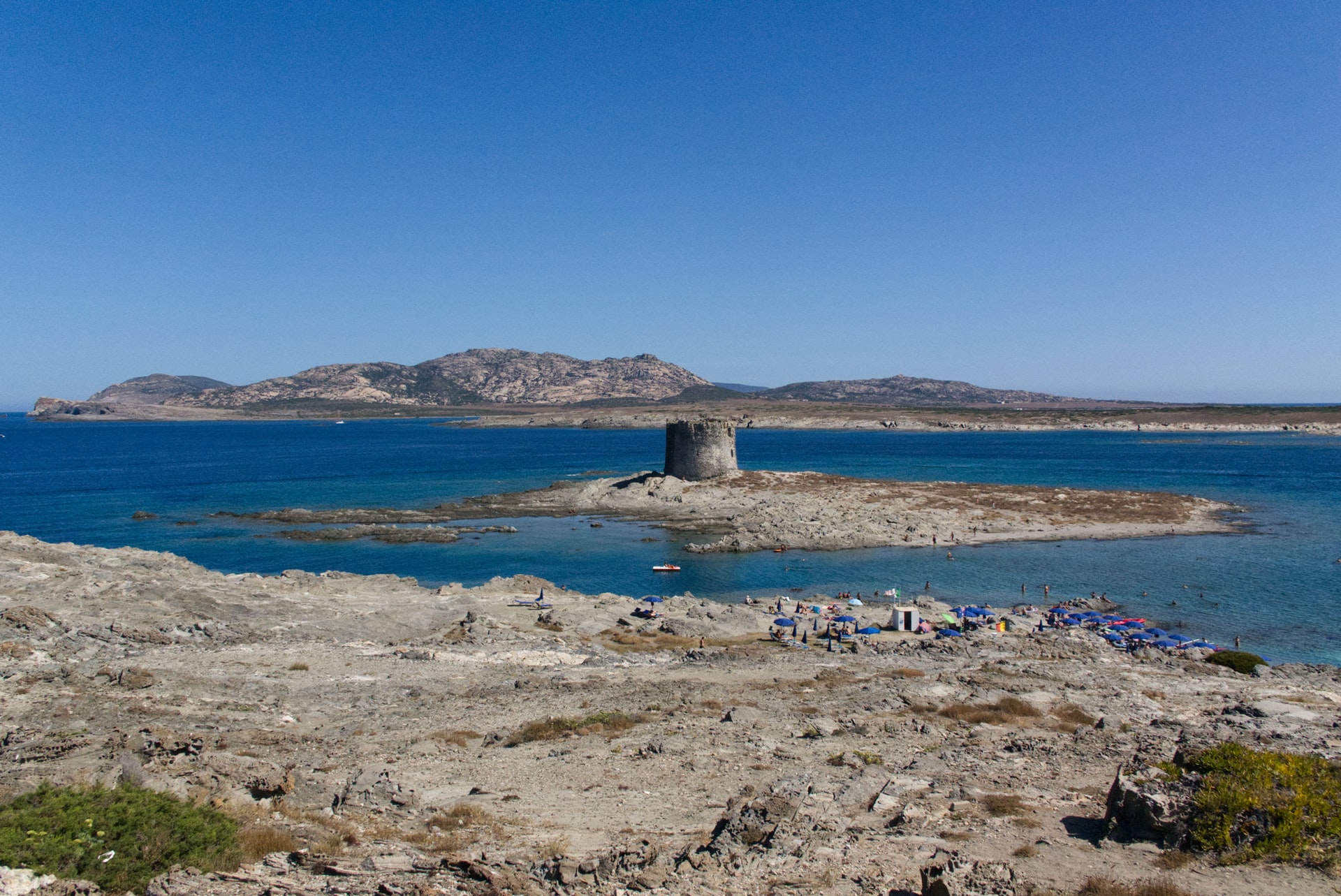 i luoghi più belli e surreali della Sardegna