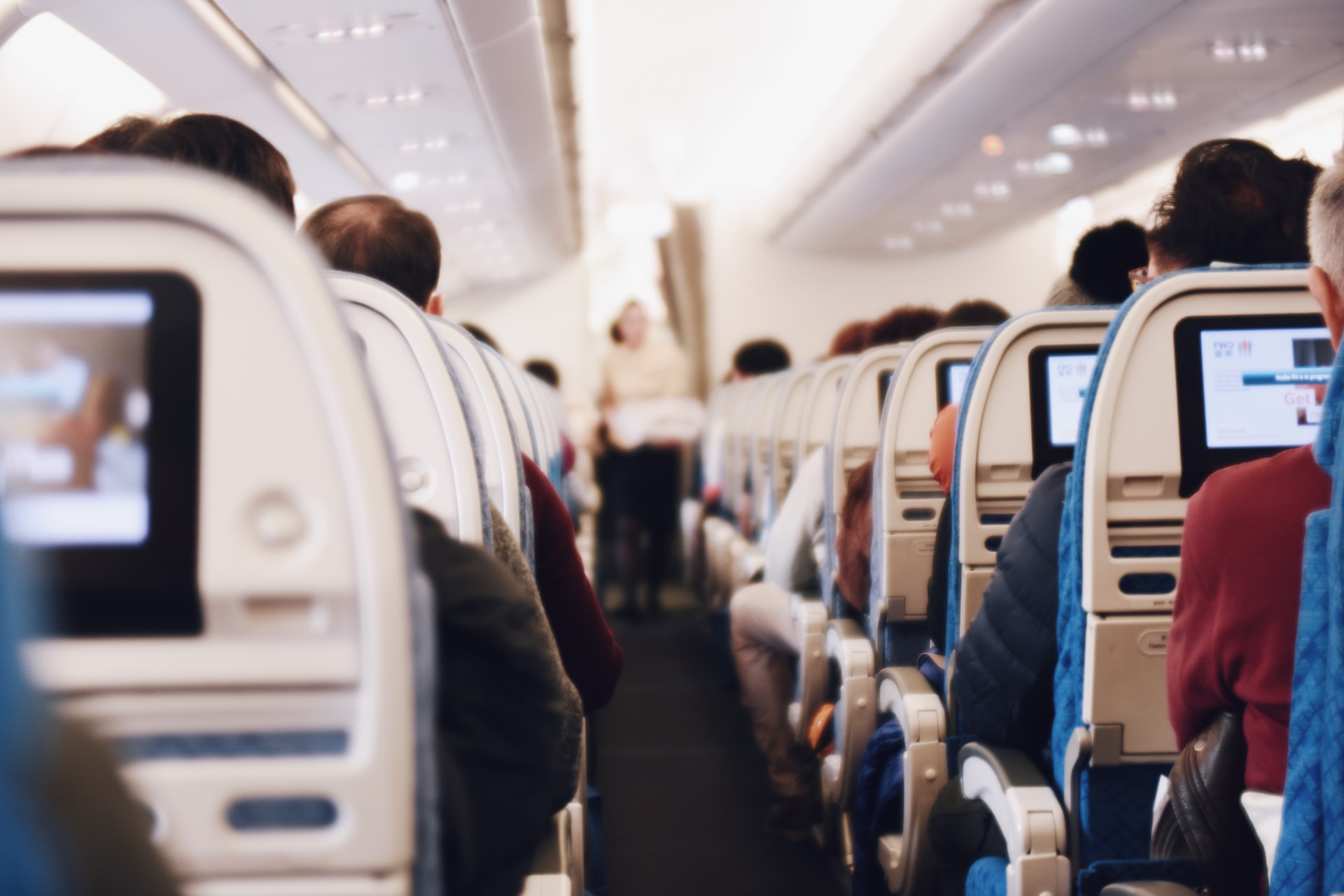 cosa non si puo mettere in valigia sull'aereo