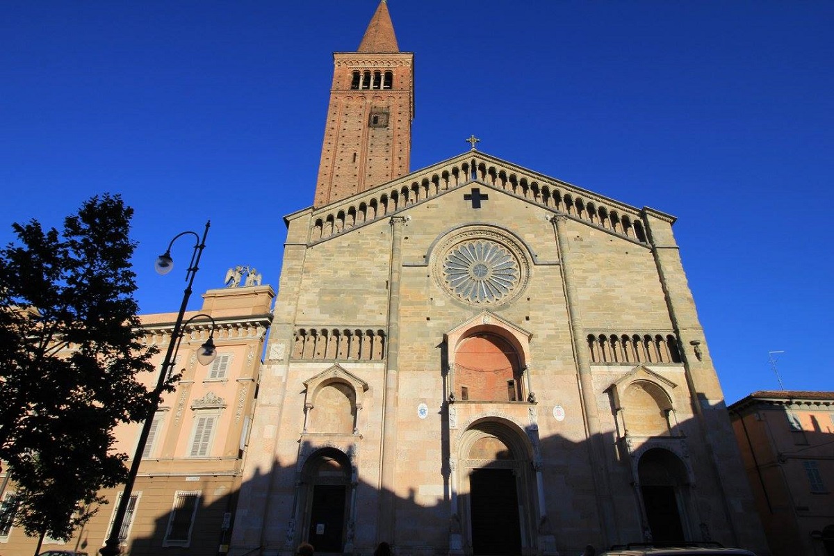 cosa vedere a piacenza duomo
