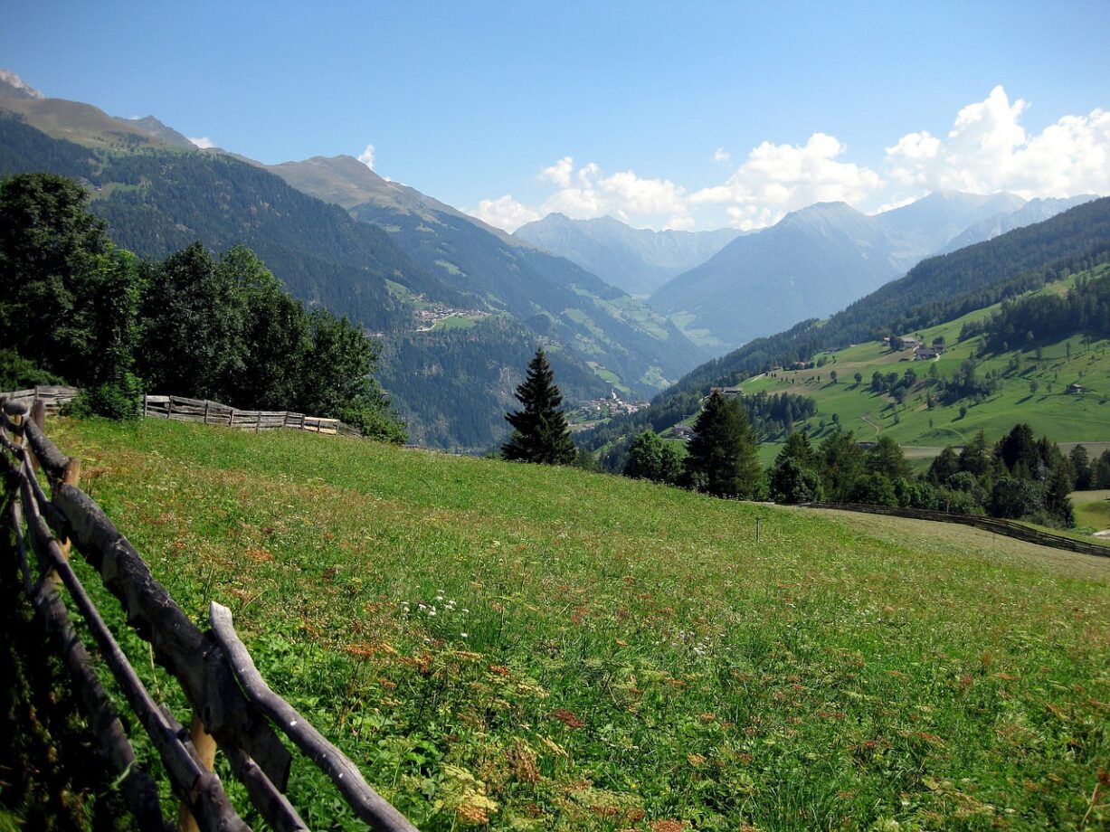 mountains gdddcfd612 1280