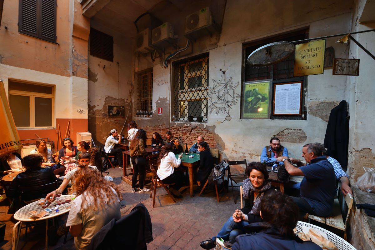 cosa vedere a bologna di sera attrazioni