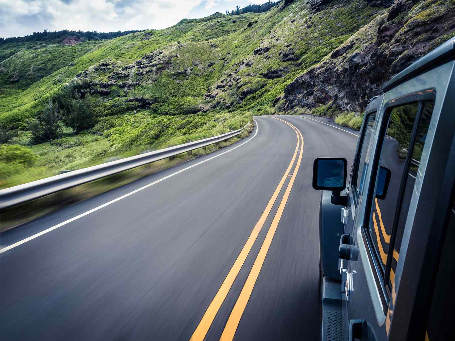 6569e19357e0d car traveling along winding road maui hawaii america usa 737142515 9d7096b173654472968075d805273c8f