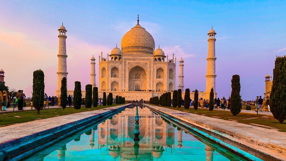taj mahal 1000x565 1