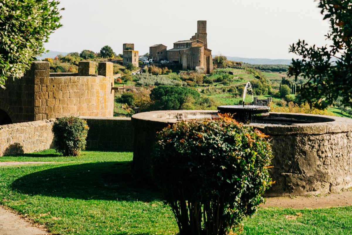 Location della commedia