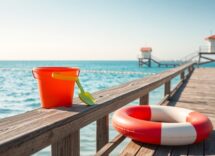 Spiagge europee per famiglie: acque calme, servizi e bagnini