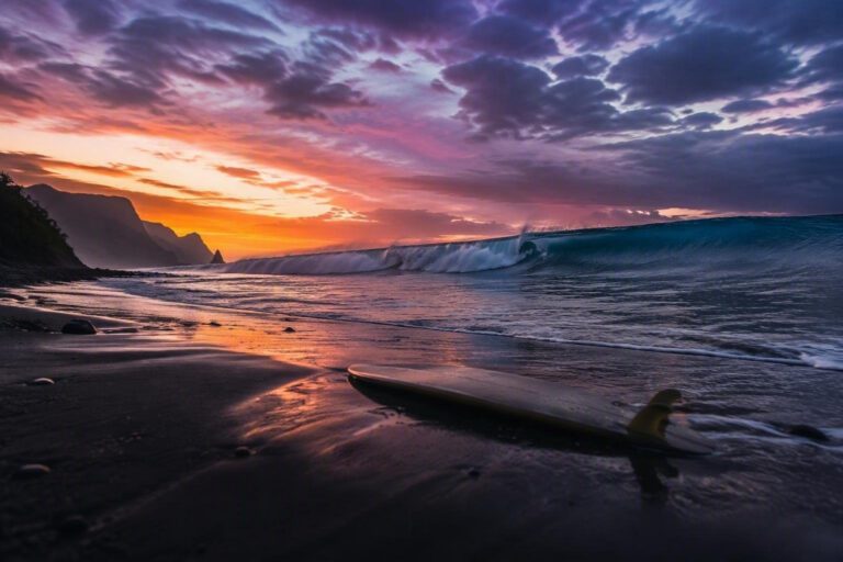 L'onda di Teahupo'o: storia, cultura e competizioni in Polinesia francese