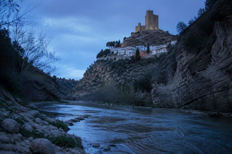 Scopri Chulilla: avventura e cultura nella provincia di Valencia