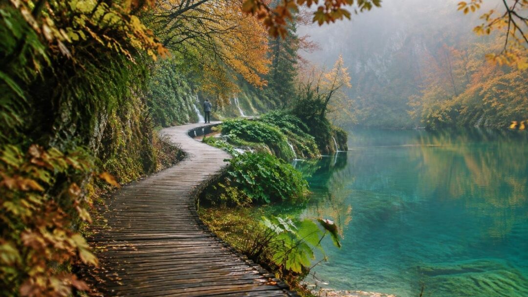 Scopri i colori autunnali dei Laghi di Plitvice, patrimonio UNESCO