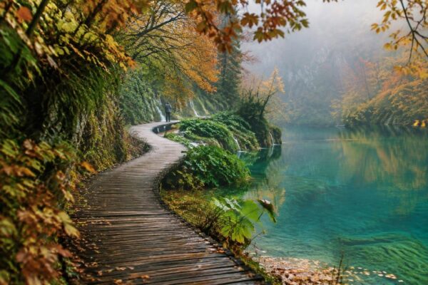 Scopri i colori autunnali dei Laghi di Plitvice, patrimonio UNESCO