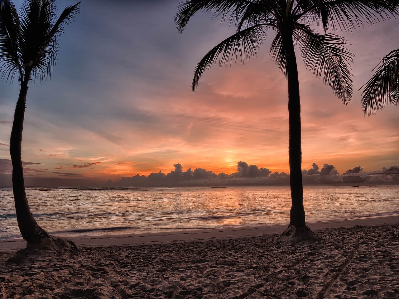 Playas de Santo Domingo, de las más bonitas de la zona
