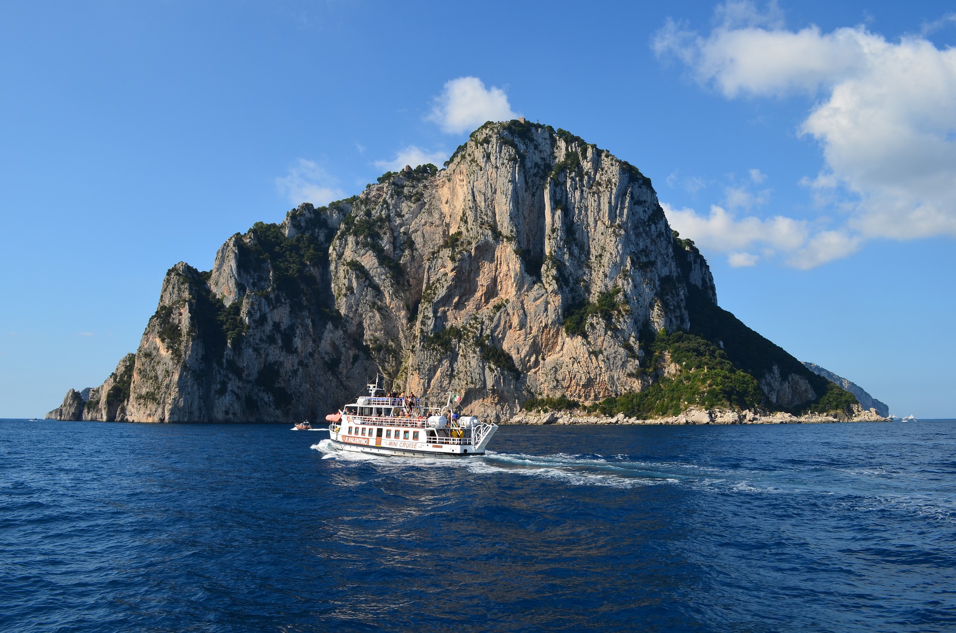 Recorrido en barco por Capri: consejos de viaje