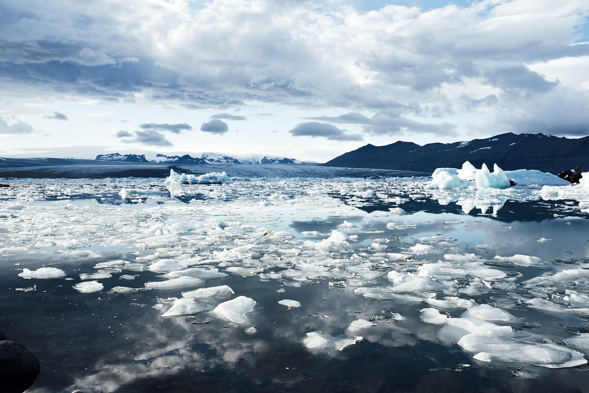 Jökulsárlón: excursiones por la laguna glaciar y excursiones