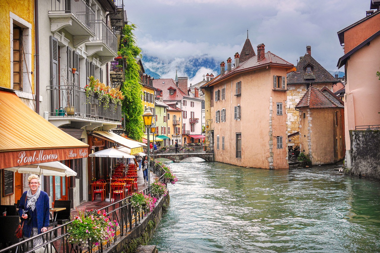 ¡15 razones por las que necesitas visitar Annecy en Francia!