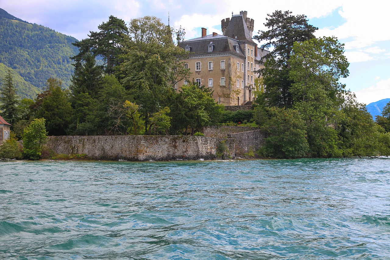 Los 10 lagos más bonitos de Francia