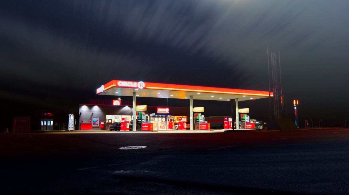 Visita la gasolinera de ‘No abras esa puerta’: lugar de rodaje