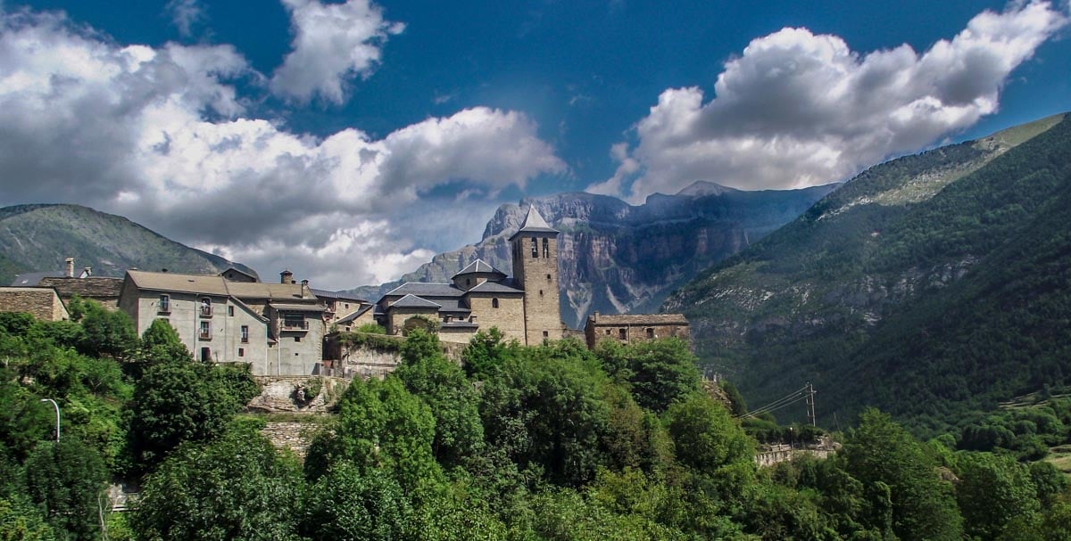 ¿Buscas desconexión real? Así es alojarse en un hotel en el Pirineo Aragonés