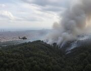 Fuego en Collserola: bomberos combaten incendio cerca de Pedralbes
