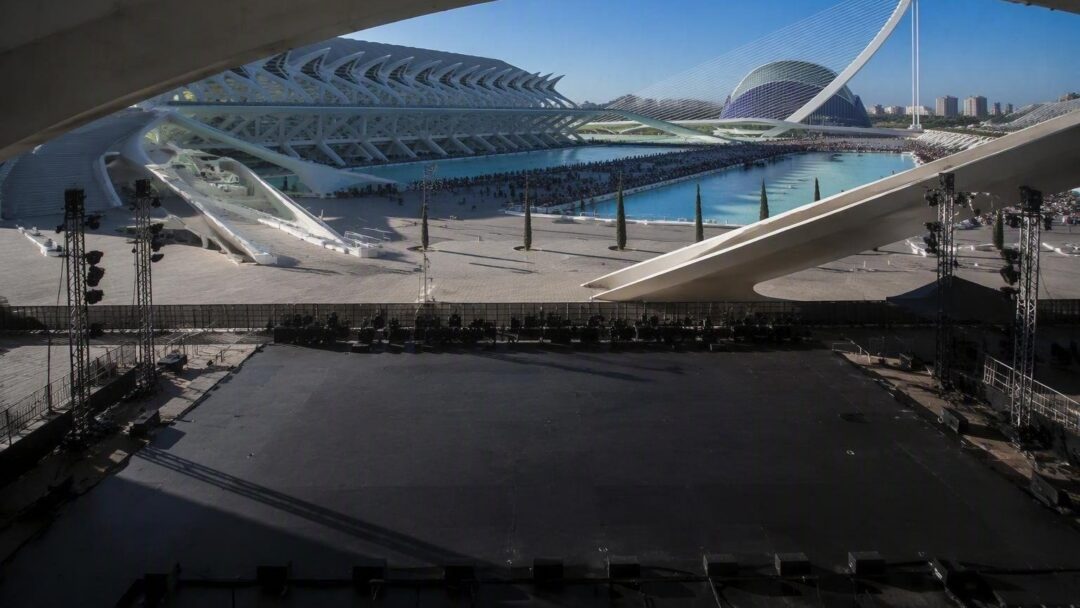 Estafa del falso festival de drones en Valencia: cómo funcionó y cómo protegerse
