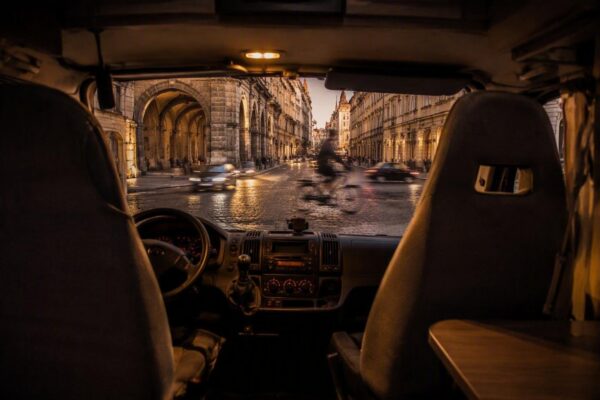 Guía para visitar ciudades de arte italianas en camper: paradas, ZTL y rutas inteligentes
